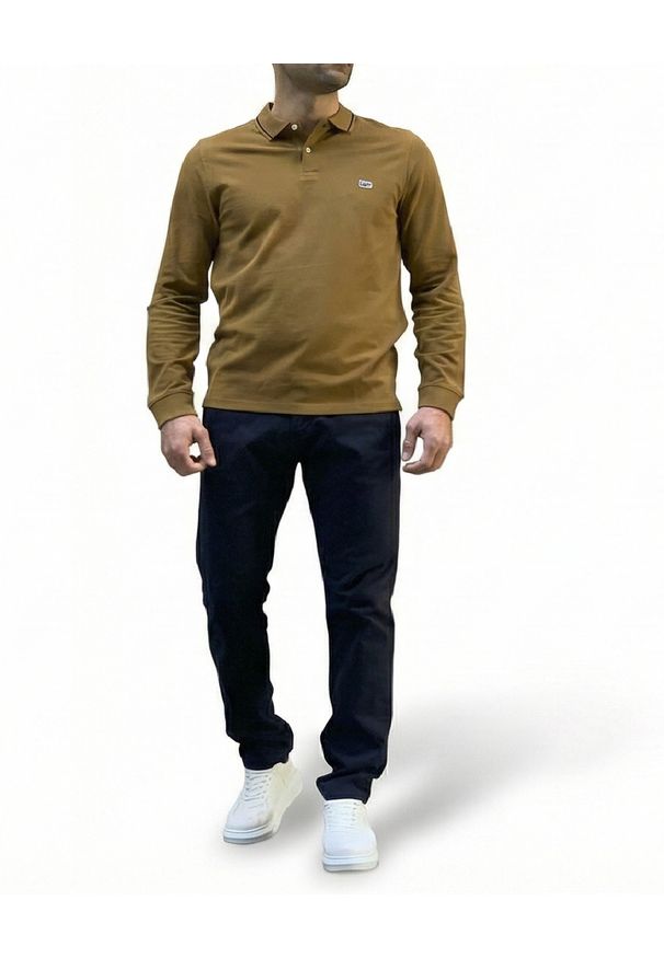 Lee - LEE LS PIQUE POLO MĘSKA KOSZULKA Z DŁUGIM RĘKAWEM LONGSLEEVE LOGO TUMBLEWEED L61VRL84. Typ kołnierza: polo. Długość rękawa: długi rękaw. Długość: długie