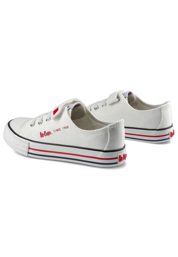 Białe Trampki Lee Cooper Dziecięce Buty Na Rzep. Okazja: na uczelnię, na spacer. Zapięcie: rzepy. Kolor: biały. Materiał: materiał, guma. Szerokość cholewki: normalna. Styl: klasyczny