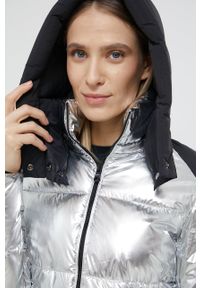 Refrigiwear - RefrigiWear Kurtka damska kolor srebrny zimowa. Okazja: na co dzień. Kolor: srebrny. Sezon: zima. Styl: casual #3