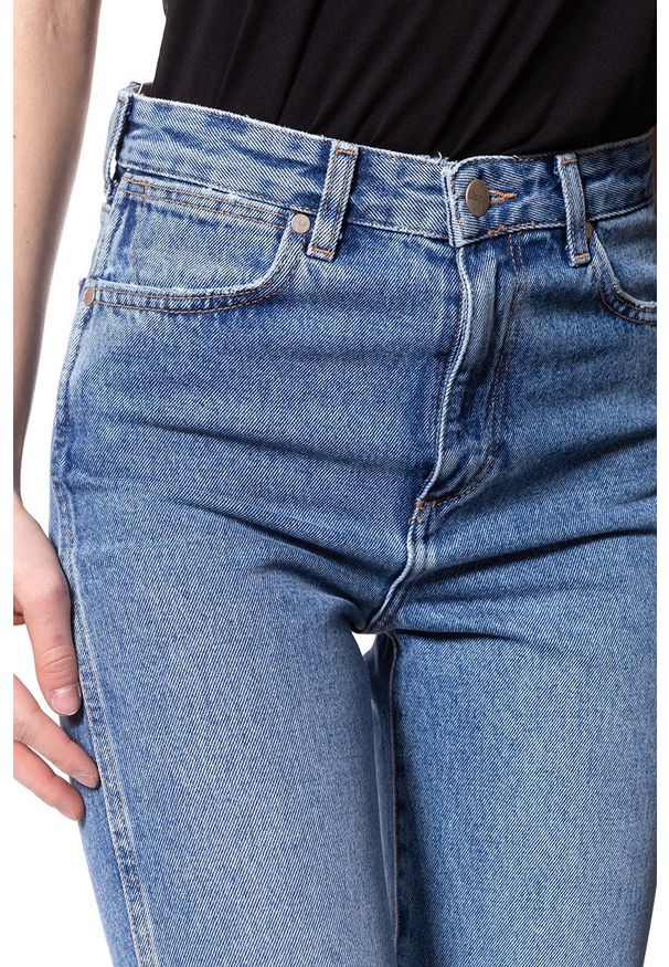 Wrangler - WRANGLER RETRO CROP STRAIGHT KABEL BLUE W27YER19K 112128213. Stan: podwyższony. Styl: retro