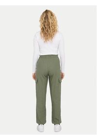 only - ONLY Spodnie dresowe Caro 15310987 Zielony Cargo Fit. Kolor: zielony. Materiał: len #4