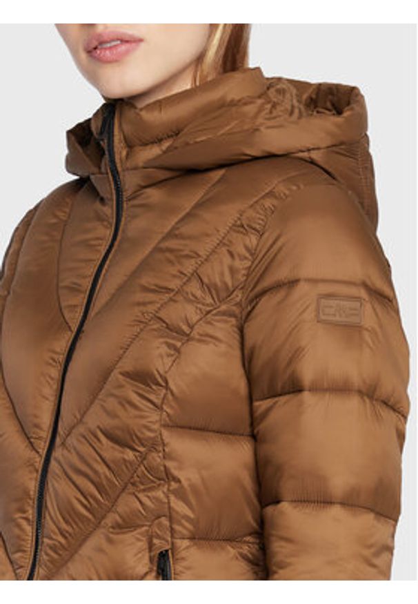 CMP Kurtka zimowa 32K3026 Brązowy Regular Fit. Kolor: brązowy. Materiał: syntetyk. Sezon: zima