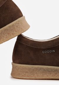 Renee - Brązowe Półbuty z Zamszu Naturalnego ze Skórzaną Wkładką i Przeszyciami Oaraneva. Kolor: brązowy. Materiał: zamsz, skóra. Styl: elegancki #7