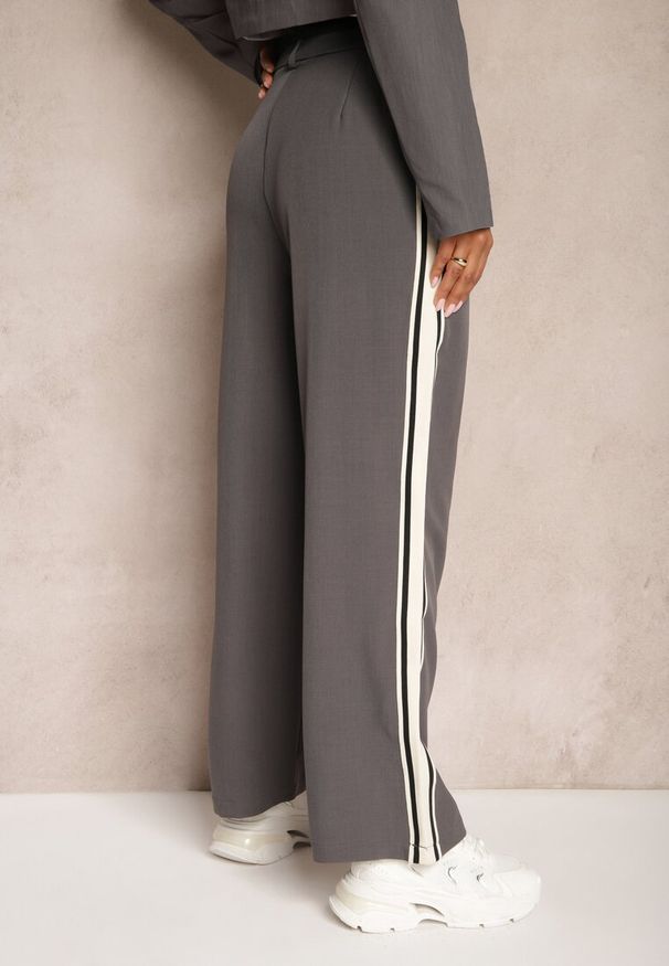Renee - Szare Spodnie Garniturowe o Szerokim Kroju High Waist Ozdobione Lampasami Meloriah. Okazja: na co dzień, do pracy. Stan: podwyższony. Kolor: szary. Wzór: aplikacja. Styl: casual
