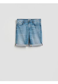 Reserved - Jeansowe szorty slim fit - niebieski. Kolor: niebieski. Materiał: jeans
