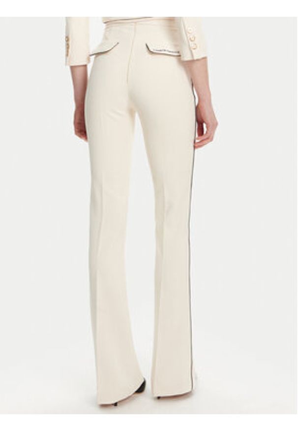 Elisabetta Franchi Spodnie materiałowe PA-084-51E2 Écru Regular Fit. Materiał: syntetyk