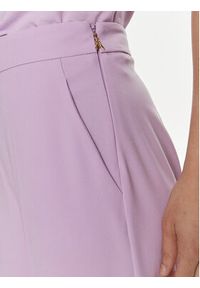Patrizia Pepe Spodnie materiałowe 2P1603/A049-M495 Fioletowy Regular Fit. Kolor: fioletowy. Materiał: syntetyk #3