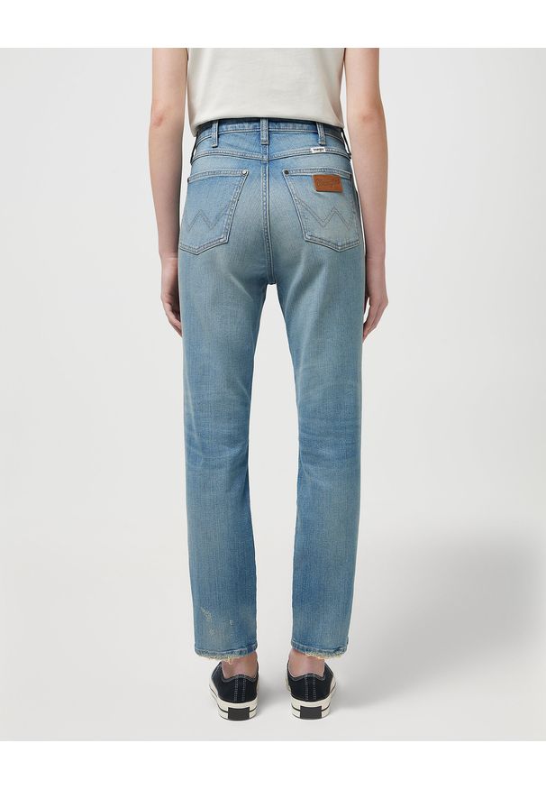 Wrangler - DAMSKIE SPODNIE WRANGLER WALKER FILTHY BLUES 112351033