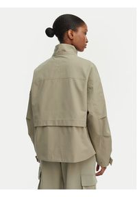 Guess Kurtka przejściowa W6GL03 W1406 Khaki Regular Fit. Kolor: brązowy. Materiał: syntetyk #8