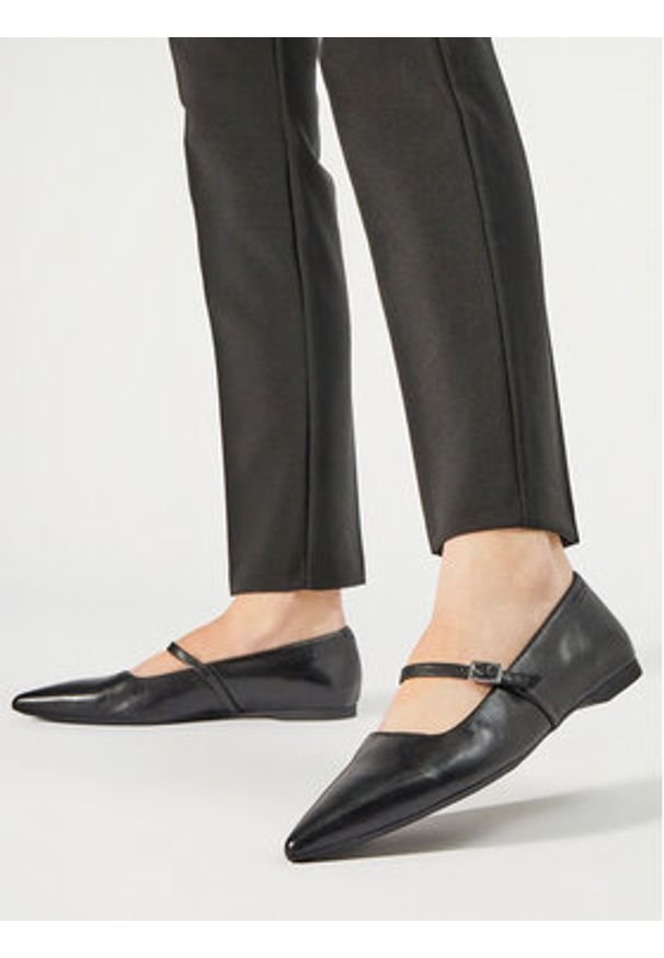 Vagabond Shoemakers Baleriny Hermina 5533-001-20 Czarny. Kolor: czarny. Materiał: skóra