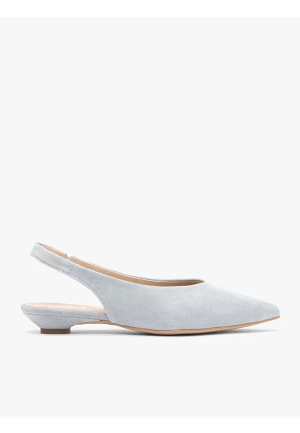 Ryłko - Jasnoniebieskie czółenka slingback w szpic. Okazja: na co dzień. Kolor: niebieski. Materiał: welur, skóra. Obcas: na obcasie. Styl: street, elegancki, casual. Wysokość obcasa: niski