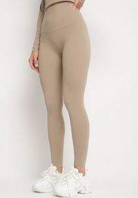 Born2be - Beżowy Komplet Sportowy Legginsy i Bluzka z Długim Rękawem Toretta. Kolor: beżowy. Wzór: aplikacja #7