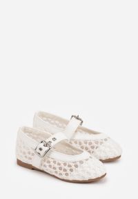 Born2be - Białe Siateczkowe Balerinki w Stylu Mary Jane z Szydełkowym Wzorem Tramlea. Okazja: na co dzień, na uczelnię. Zapięcie: pasek. Kolor: biały. Materiał: jeans. Styl: casual #6