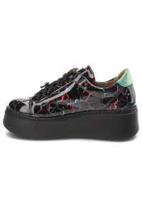 Czarne Sneakersy Maciejka Stylowe Obuwie Damskie. Kolor: czarny. Materiał: lakier #6
