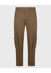 Les Hommes - LES HOMMES - Brązowe spodnie cargo. Kolor: brązowy. Materiał: bawełna. Wzór: aplikacja. Styl: elegancki #4
