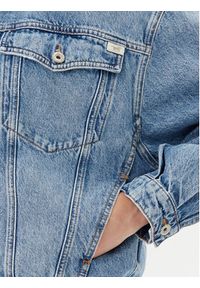 Mustang Kurtka jeansowa Arcata 1016219 Niebieski Loose Fit. Kolor: niebieski. Materiał: bawełna #3