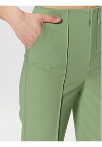 United Colors of Benetton - United Colors Of Benetton Spodnie materiałowe 4LKVDF037 Zielony Straight Fit. Kolor: zielony. Materiał: materiał, syntetyk #3