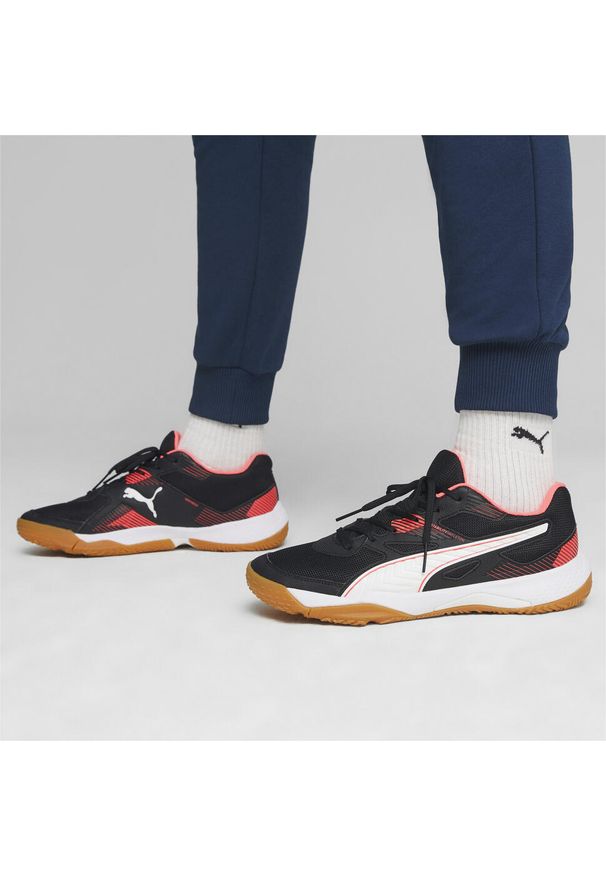 Buty siatkarskie męskie Puma Solarflash Ii. Zapięcie: sznurówki. Kolor: czarny, biały, czerwony, wielokolorowy. Materiał: tkanina, guma. Szerokość cholewki: normalna