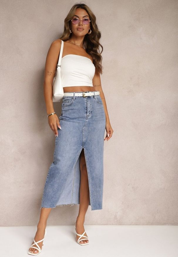 Renee - Niebieska Jeansowa Spódnica Midi Abexa. Stan: podwyższony. Kolor: niebieski. Materiał: jeans. Wzór: aplikacja. Styl: elegancki