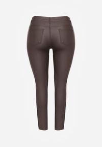 Renee - Brązowe Spodnie Skinny Zangi. Kolekcja: plus size. Kolor: brązowy. Styl: klasyczny #2