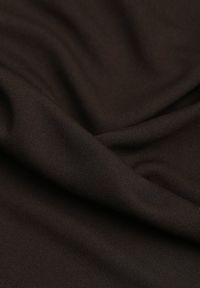 Renee - Brązowa Bluzka Longsleeve o Asymetrycznym Kroju z Poduszkami w Ramionach Tusandia. Okazja: do pracy, na spotkanie biznesowe. Kolor: brązowy. Materiał: futro, jeans. Długość rękawa: długi rękaw. Styl: biznesowy #4