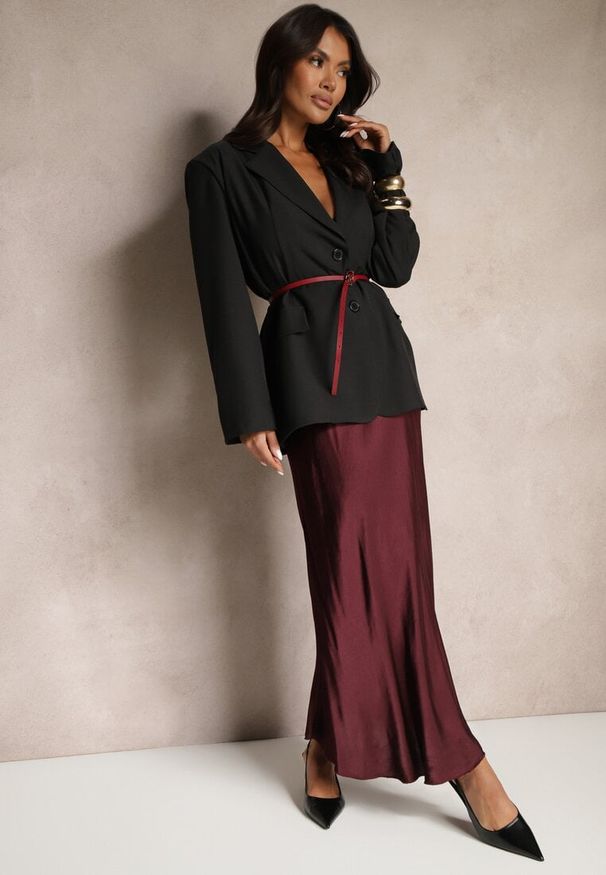 Renee - Bordowa Rozkloszowana Spódnica Satynowa z Wiskozy Rihaniel. Okazja: na co dzień. Kolor: czerwony. Materiał: satyna, wiskoza. Styl: klasyczny, elegancki, casual