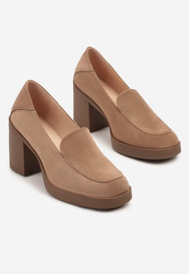 Born2be - Ciemnobeżowe Eleganckie Półbuty Mokasyny na Słupku ze Skórzaną Wkładką Alandria. Okazja: na co dzień. Kolor: beżowy. Materiał: skóra. Obcas: na słupku. Styl: elegancki. Wysokość obcasa: średni