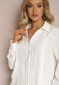 Renee - Biała Koszula Ozdobiona Subtelną Koronką Anelima. Kolor: biały. Materiał: koronka. Wzór: aplikacja, koronka. Styl: elegancki #5