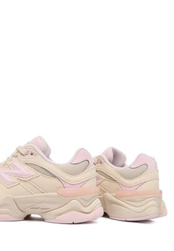 New Balance Sneakersy GC9060JP Beżowy. Kolor: beżowy. Materiał: skóra