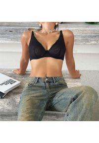 Intica - Biustonosz z fiszbinami zapewniający wsparcie i komfort Fjorda. Kolor: beżowy. Materiał: materiał. Rodzaj stanika: biustonosz z fiszbinami #4