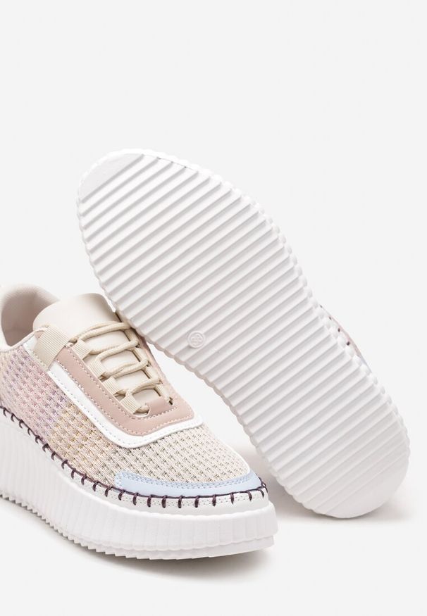Renee - Beżowo-Niebieskie Sznurowane Sneakersy na Grubej Podeszwie do Kostki Pasapia. Nosek buta: okrągły. Zapięcie: sznurówki. Kolor: beżowy. Materiał: materiał. Obcas: na obcasie. Wysokość obcasa: niski