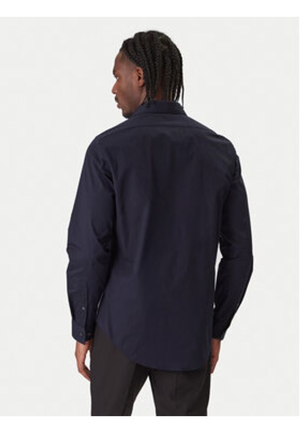 Calvin Klein Koszula Essential LV019EU001 Granatowy Regular Fit. Kolor: niebieski. Materiał: bawełna