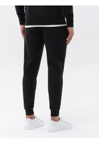 Ombre Clothing - Spodnie męskie dresowe z przyjemnej dzianiny - czarne V2 OM-PASK-0131 - XL. Kolor: czarny. Materiał: dzianina, dresówka. Wzór: aplikacja #5