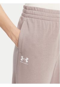Under Armour Spodnie dresowe Ua Rival 1382735 Beżowy Loose Fit. Kolor: beżowy. Materiał: bawełna #5