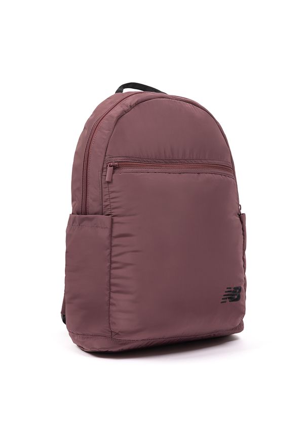 Plecak New Balance LAB23083LIE – bordowy. Kolor: czerwony. Materiał: nylon, materiał. Styl: klasyczny