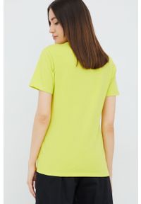adidas Originals t-shirt Adicolor HE6872 damski kolor zielony. Kolor: zielony. Materiał: bawełna. Długość rękawa: krótki rękaw. Długość: krótkie. Wzór: nadruk