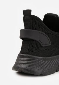 Born2be - Czarne Sznurowane Buty Sportowe na Grubszej Podeszwie Unamarie. Okazja: na spacer. Kolor: czarny. Materiał: jeans, dresówka. Szerokość cholewki: normalna. Sport: turystyka piesza #2