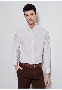 Ochnik - Biała elegancka koszula męska. Kolor: biały. Materiał: bawełna. Długość: długie. Styl: elegancki #1