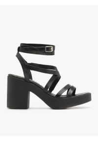 Ryłko - Czarne sandały z ozdobnymi paseczkami. Kolor: czarny. Materiał: skóra. Obcas: na słupku. Styl: street #1