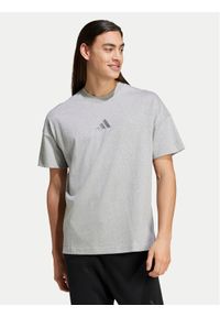 Adidas - adidas T-Shirt ALL SZN IY4138 Szary Loose Fit. Kolor: szary. Materiał: bawełna