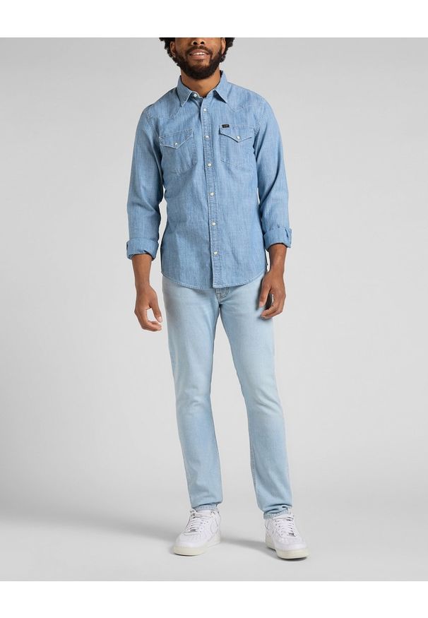 Lee - LEE REGULAR WESTERN MĘSKA KOSZULA JEANSOWA NAVY L66WNS35 112145395. Materiał: jeans