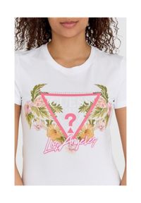 Guess - GUESS Biały t-shirt damski z logo z kwiatami i dżetami slim fit. Kolor: biały. Materiał: bawełna. Wzór: kwiaty