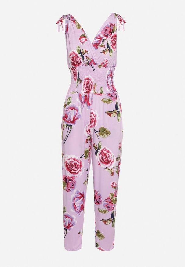 Born2be - Fioletowy Taliowany Kombinezon w Kwiaty z Długimi Nogawkami Renivia. Okazja: na co dzień. Kolor: fioletowy. Długość: długie. Wzór: kwiaty. Styl: casual, street