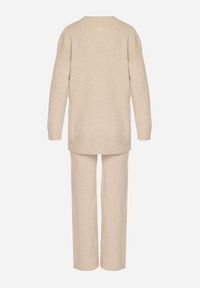 Born2be - Beżowy Dzianinowy Komplet z Bawełną i Wełną Długi Sweter i Szerokie Spodnie Reinesa. Kolor: beżowy. Materiał: wełna, bawełna, dzianina #5
