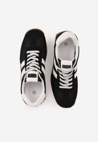 Born2be - Czarne Casualowe Sneakersy z Siateczkowymi Wstawkami Kassadina. Okazja: na co dzień. Kolor: czarny. Materiał: jeans #9