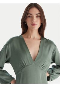 ViCOLO Sukienka koktajlowa TF0250 Zielony Regular Fit. Kolor: zielony. Materiał: wiskoza. Styl: wizytowy #2