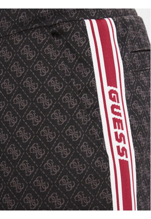 Guess Spodnie dresowe Z5BB19 K2042 Szary Regular Fit. Kolor: szary. Materiał: syntetyk