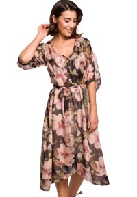 Sukienki.shop - Szyfonowa sukienka w kwiaty rozkloszowana z dekoltem V. Okazja: na komunię, na ślub cywilny, na wesele, na imprezę. Materiał: szyfon. Wzór: kwiaty. Sezon: lato #3