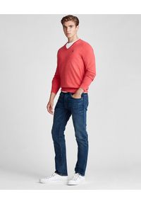 Ralph Lauren - RALPH LAUREN - Czerwony sweter w serek. Typ kołnierza: dekolt w serek. Kolor: czerwony. Materiał: bawełna. Wzór: aplikacja, haft. Sezon: wiosna #6