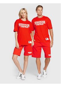 Champion Szorty sportowe Unisex STRANGER THINGS 217782 Czerwony Regular Fit. Kolor: czerwony. Materiał: syntetyk, bawełna. Styl: sportowy